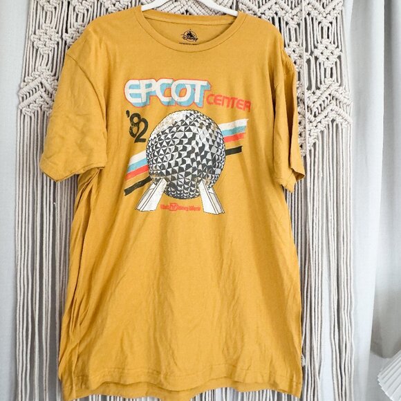 Disney Authentic Original Epcot ’82 Men’s XL Cotton T-Shirt GUC - Picture 1 of 7